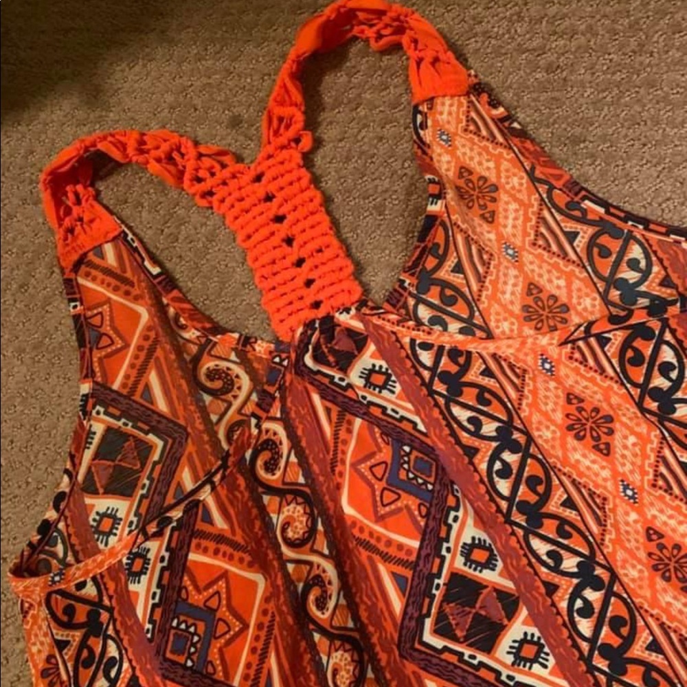 Razorback Dress Top